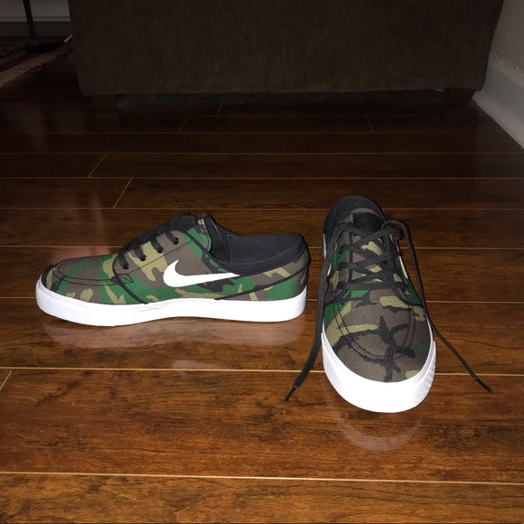 Nike Other - Nike sneakers